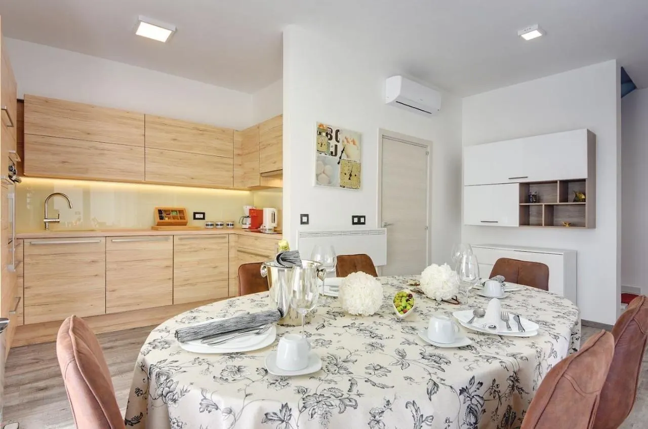 Villa Sunce Pula
